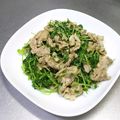 ☆ありか358☆'s cooksnap of when they made 5分で完成☆豆苗と豚バラ肉の塩炒め.