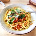 mamimuwa's cooksnap of when they made シーフードミックスのトマトソースパスタ.