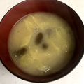 へい♡ゆー♡'s cooksnap of when they made 開きナメコと白菜の味噌汁.