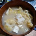 クックBNQ5PD☆'s cooksnap of when they made 豆腐とわかめと油揚げの味噌汁.