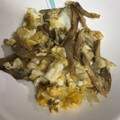 ★sakatera★'s cooksnap of when they made 舞茸と卵のガーリック炒め.