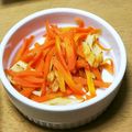あ～ちゃんさ～ちゃん's cooksnap of when they made お酢を使った炒め物☆人参と竹輪.
