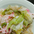 あーこ1127's cooksnap of when they made レタスとカニカマの鶏がら塩炒め.