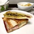 ♡кауо♡'s cooksnap of when they made キャベツとツナのカレーマヨホットサンド.