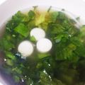 moeoke's cooksnap of when they made 美味しぃ☆オニオンレタススープ！朝食にも.