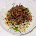 めいめい☆☆☆'s cooksnap of when they made ☆もやしとピーマン炒めとがっつり焼肉.