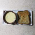 linhua's cooksnap of when they made 後入れ機能なしHBの人必見。黒ごま食パン.