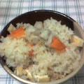 てろし's cooksnap of when they made 里芋とツナの炊き込みご飯.