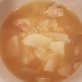 rierie666's cooksnap of when they made コストコのロティサリーチキン使ってスープ.