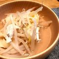ひろと＾＿＾ママ's cooksnap of when they made 鶏肉と筍、たっぷりもやしの塩麹スープ.