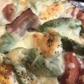 マミーペコ's cooksnap of when they made アボカドとベーコンとゆで卵のピザ.