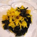 るちあママ's cooksnap of when they made 秋の味覚♪菊とワカメの味噌ポン酢和え.