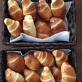 ★yuya★'s cooksnap of when they made 我が家のバターロールパン＊○.