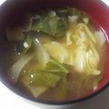 もりのりころ's cooksnap of when they made さつまいもと玉ねぎ、キャベツの味噌汁.