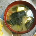 M130018's cooksnap of when they made 豆腐となめこのお味噌汁.