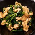 あっちん819's cooksnap of when they made ニンニク醤油で柔らか胸肉と春菊.