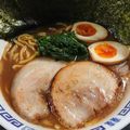 プニのふ04's cooksnap of when they made 家系ラーメン (醤油) 完全再現.