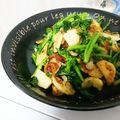 ☆ひなたmama☆'s cooksnap of when they made ジャガイモとアスパラ菜のガーリック炒め.