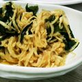 zakkiiM's cooksnap of when they made 切干大根とわかめの甘め酢の物.