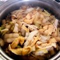 azbjbn's cooksnap of when they made 白菜と油あげのシンプルみそ煮込みうどん.