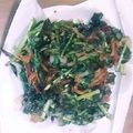 ユッキー1119's cooksnap of when they made 大根の葉っぱとカニかまの天ぷら.