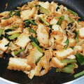 ゆずずママ's cooksnap of when they made 小松菜と厚揚げのキムチ炒め.