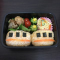 ☆こまっと☆'s cooksnap of when they made 『乗り物③』　簡単　☆のり巻き風電車☆.