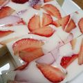 くーちんうさちん's cooksnap of when they made 濃厚牛乳で簡単いちごミルク寒天♪.