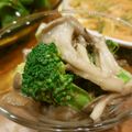 のりてぃｓｘ's cooksnap of when they made ブロッコリーと舞茸の味噌マヨ和え.