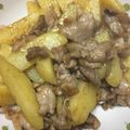 summer813's cooksnap of when they made じゃがいもと豚肉のオイスターバター炒め.