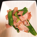 コッピー３０５'s cooksnap of when they made たくさん取れたら☆さやえんどうの炒め物.