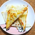nosso's cooksnap of when they made ビールに合うシュウマイの皮でチーズ焼き.