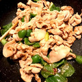 kaeayuママ's cooksnap of when they made 簡単♪豚こまとピーマンの味噌炒め.