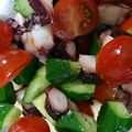 さっちゃん３２'s cooksnap of when they made 黄金比で5分！タコきゅうりトマトのマリネ.