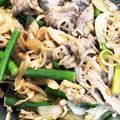 ねーこねこ's cooksnap of when they made 牛肉とニンニクの芽のオイスターソース炒め.