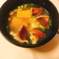 yesmama's cooksnap of when they made 厚揚げと椎茸の味噌汁.