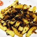 Jyohana's cooksnap of when they made じゃが芋と高菜漬けのピリ辛ごま油炒め.