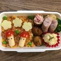 ma___111's cooksnap of when they made チキンピラフ お花モチーフ 春弁当.