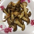 スティックサラダ's cooksnap of when they made シメジのカレー炒め.