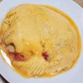 tsun34's cooksnap of when they made 卵2個★レンジで完熟トマトチーズオムレツ.
