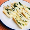 島子☆'s cooksnap of when they made 簡単即席つまみ☆竹輪の大場チーズ乗せ.