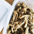 さん屁ぇです's cooksnap of when they made お弁当に◎しめじのごま和え.