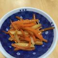 欠勤王's cooksnap of when they made 簡単☆じゃがいもと人参のキンピラ.