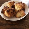 a_kariii's cooksnap of when they made バレンタインはこれ♫簡単チョコバナナパイ.