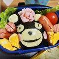 ぴかさーん's cooksnap of when they made くまモンおにぎり弁当.