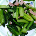 クックH86AFM☆'s cooksnap of when they made お弁当にも★小松菜とハムの中華炒め.
