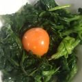 大阪のちゃーちゃん's cooksnap of when they made ニラと黄身と胡麻油おひたし☆おつまみ最適.