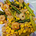 ＊リンちょ＊'s cooksnap of when they made ムキエビとアスパラの炒め物.