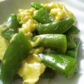 maruru-nn's cooksnap of when they made スナップえんどうのスクランブルエッグ.