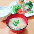 Mei＊☆'s cooksnap of when they made エノキと揚げの味噌汁.